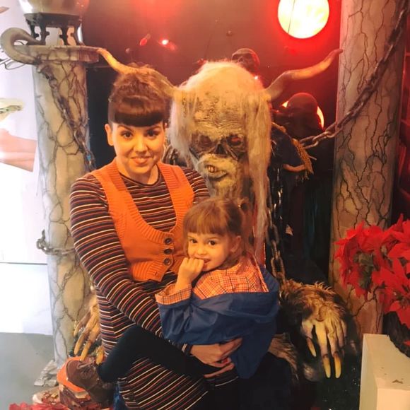 Meet your Posher, Ashleigh - Picture 1 of 1